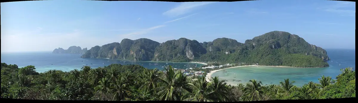 Panoramic view over the twin bays of Koh Phi Phi from the island viewpoint